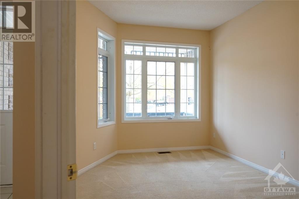 106 Redcliff Avenue, Ottawa, Ontario  K2J 5J7 - Photo 3 - 1367605