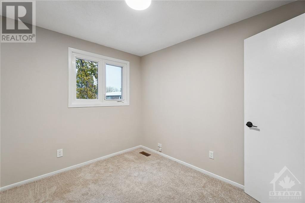 1748 Lamoureux Drive Unit#a, Ottawa, Ontario  K1E 2N2 - Photo 14 - 1367387