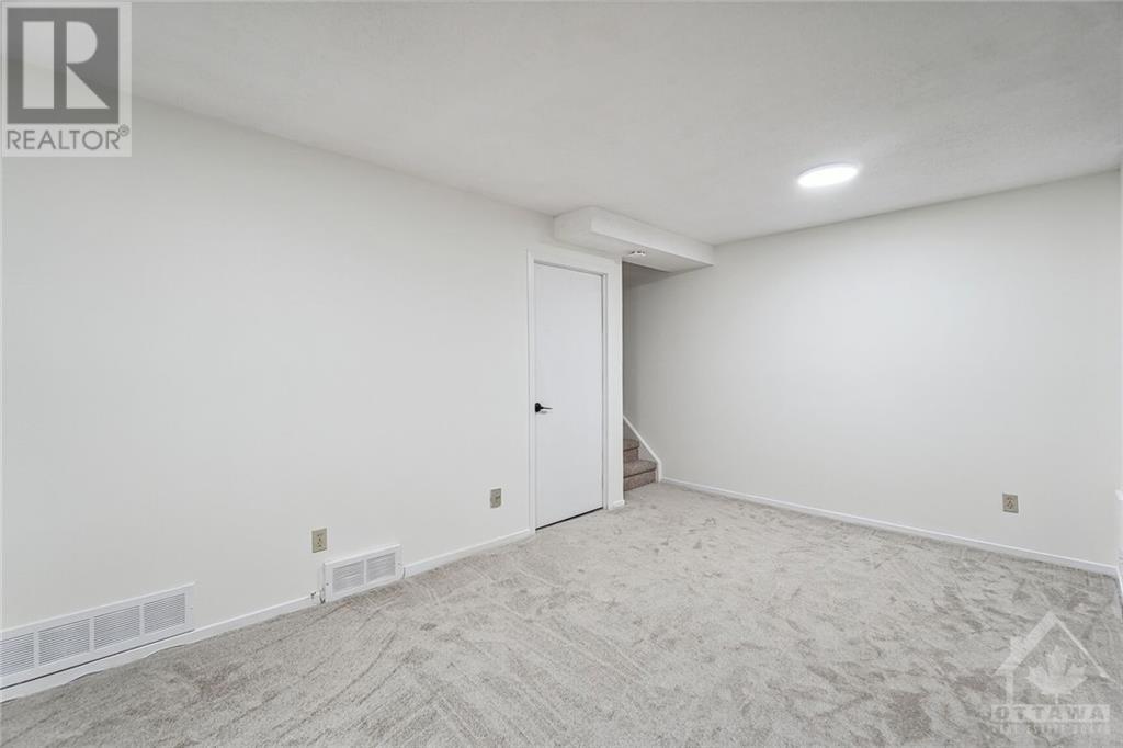 1748 Lamoureux Drive Unit#a, Ottawa, Ontario  K1E 2N2 - Photo 19 - 1367387