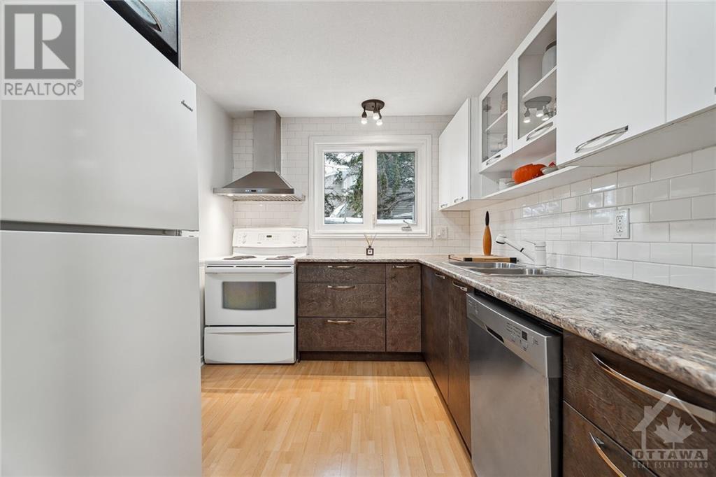 1748 Lamoureux Drive Unit#a, Ottawa, Ontario  K1E 2N2 - Photo 4 - 1367387