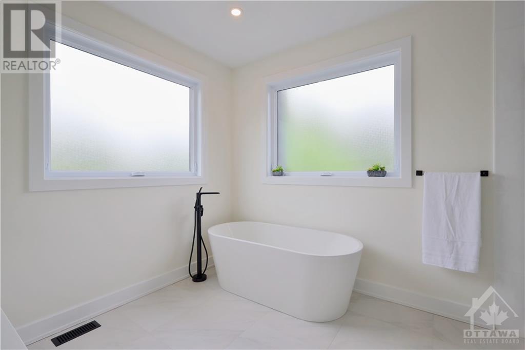 62 Columbus Avenue, Ottawa, Ontario  K1K 1R3 - Photo 18 - 1367100