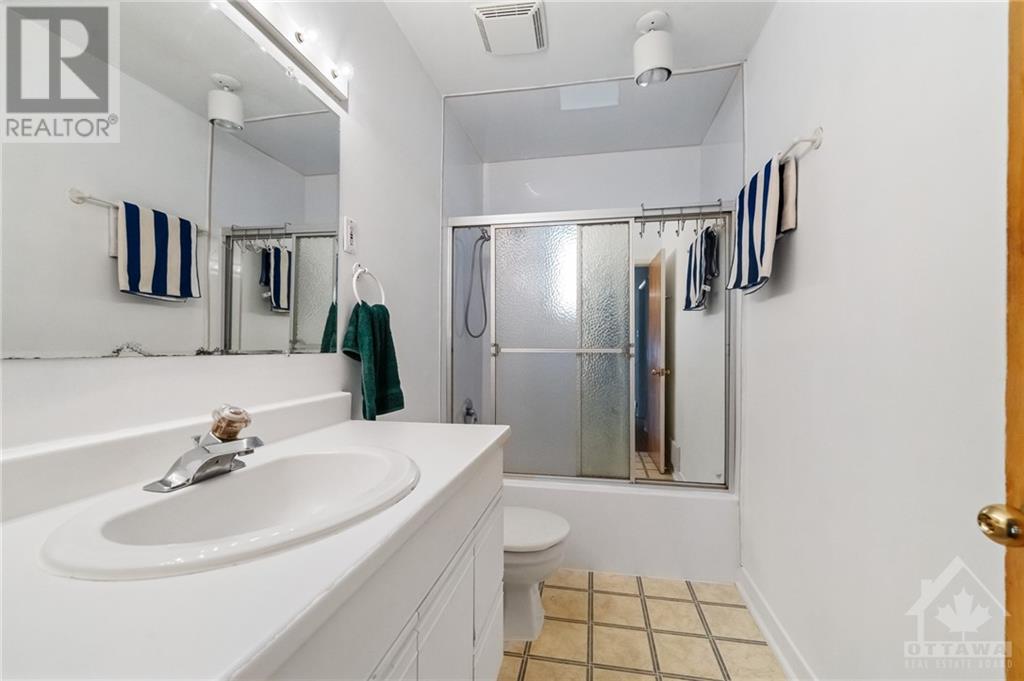 647 Chadburn Avenue, Ottawa, Ontario  K1G 0Y6 - Photo 21 - 1361707