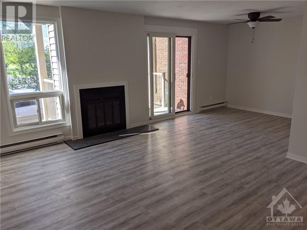 8 Sweetbriar Circle Unit#3, Ottawa, Ontario  K2J 2K4 - Photo 4 - 1367557