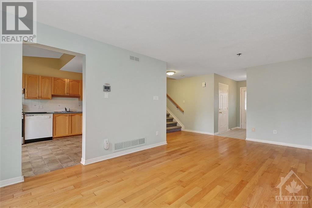 106 Whalings Circle, Ottawa, Ontario  K2S 1S4 - Photo 7 - 1367329