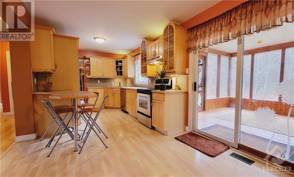 215 Fireside Drive, Constance Bay, Ontario  K0A 3M0 - Photo 12 - 1367589