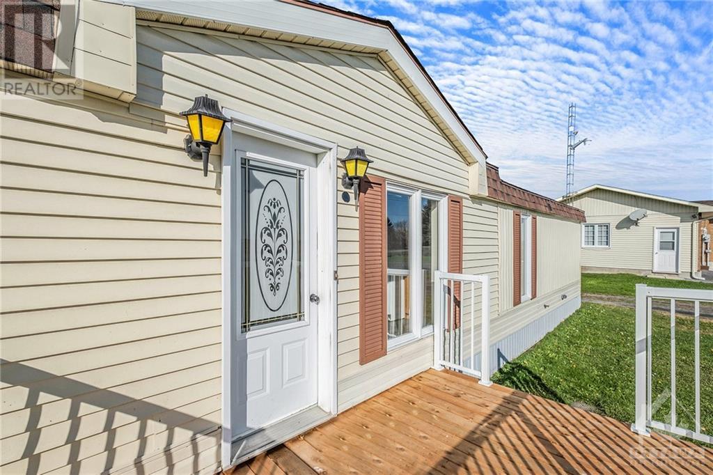 2067 County Rd 8 Road, Casselman, Ontario  K0A 1M0 - Photo 13 - 1367714