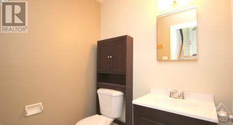 5 Banner Road Unit#e, Ottawa, Ontario  K2H 8T3 - Photo 11 - 1367720