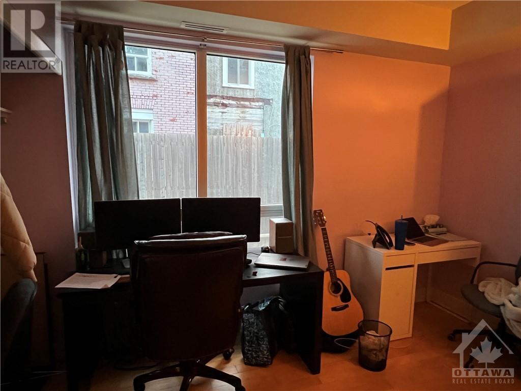 9 Balsam Street, Ottawa, Ontario  K1R 7K6 - Photo 10 - 1367730
