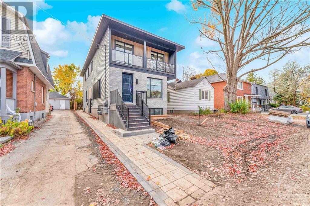 294 DUNCAIRN AVENUE UNIT#A, ottawa, Ontario