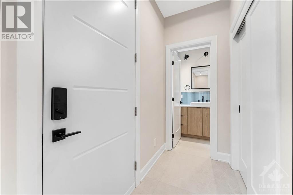294 Duncairn Avenue Unit#a, Ottawa, Ontario  K1Z 7G9 - Photo 3 - 1367739
