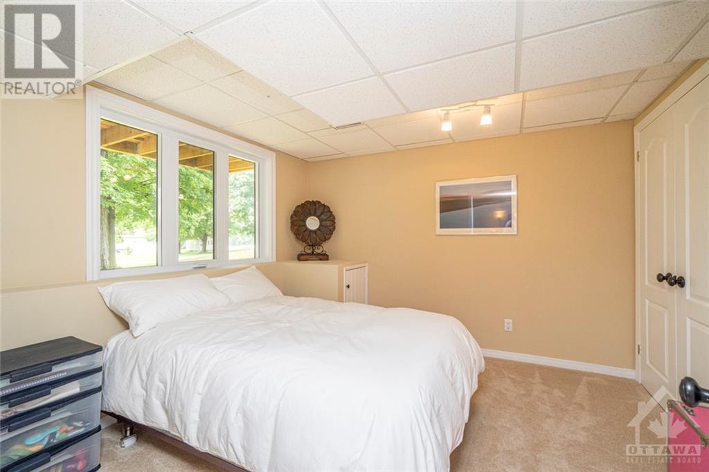 2371 Old Highway 17 Highway, Rockland, Ontario  K4K 1K7 - Photo 24 - 1367745