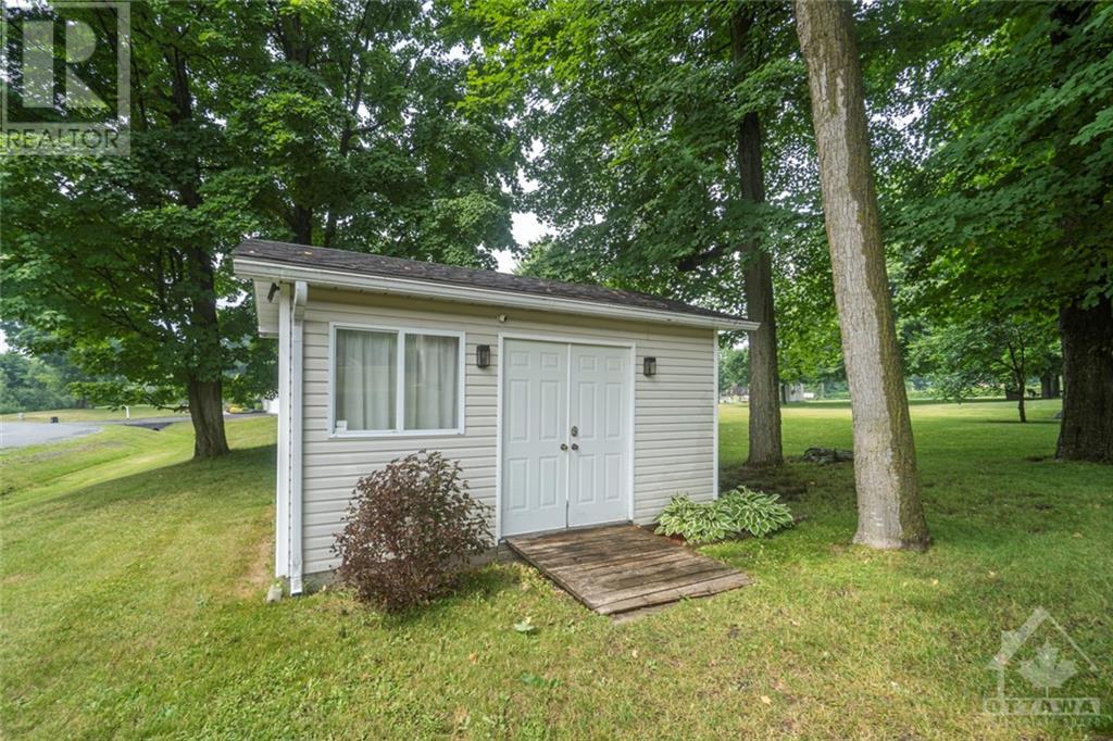 2371 Old Highway 17 Highway, Rockland, Ontario  K4K 1K7 - Photo 28 - 1367745