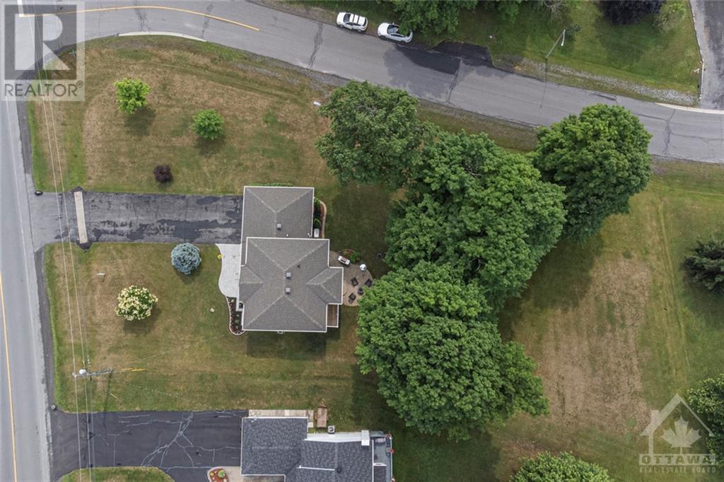 2371 Old Highway 17 Highway, Rockland, Ontario  K4K 1K7 - Photo 30 - 1367745