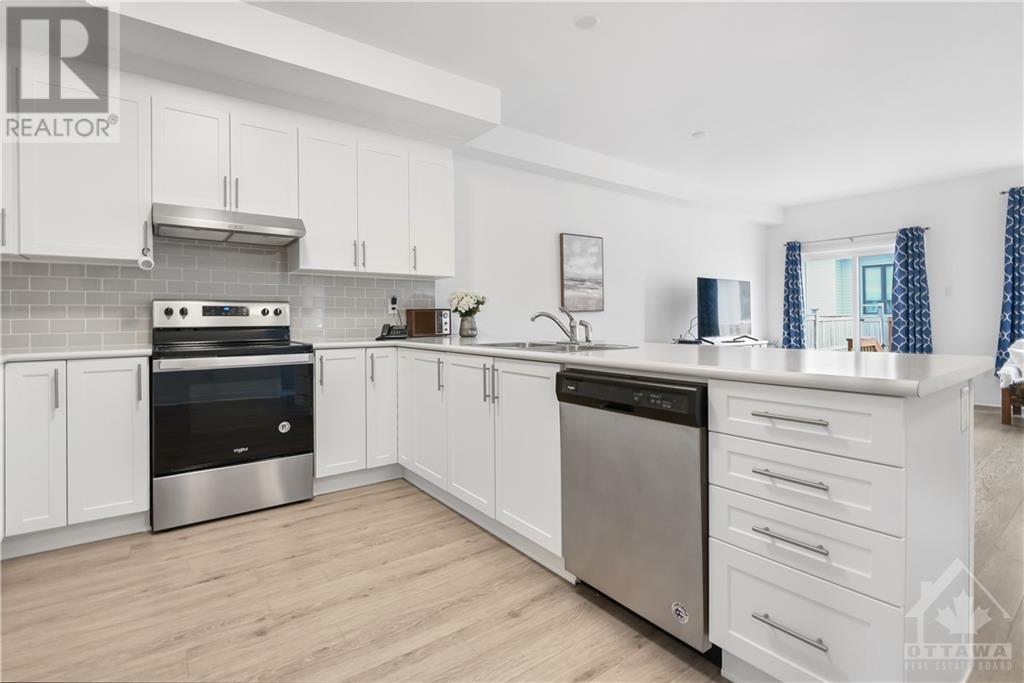 4 Conway Tearle Street, Arnprior, Ontario  K7S 3V4 - Photo 17 - 1366808