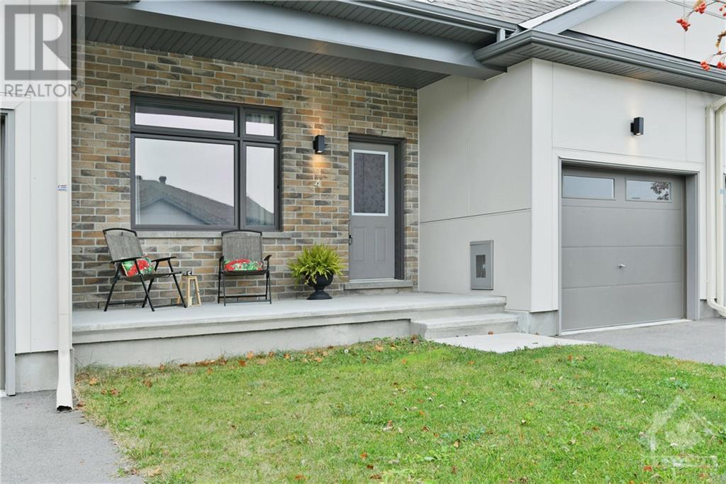 4 Conway Tearle Street, Arnprior, Ontario  K7S 3V4 - Photo 2 - 1366808