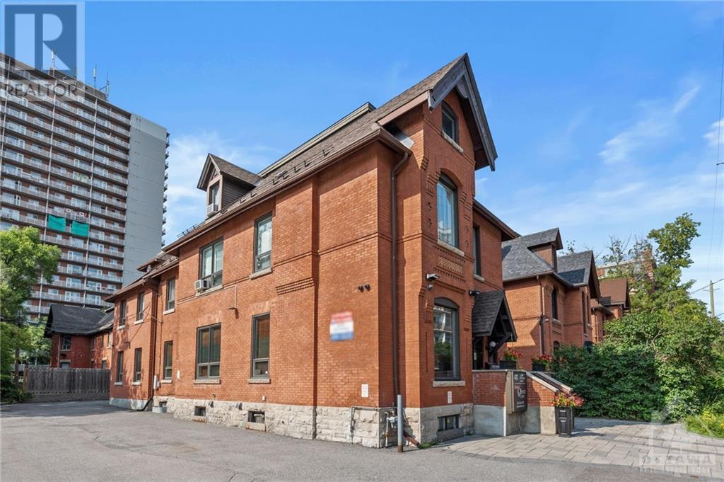 437 Gilmour Street Unit#200, Ottawa, Ontario  K2P 0R5 - Photo 3 - 1367482