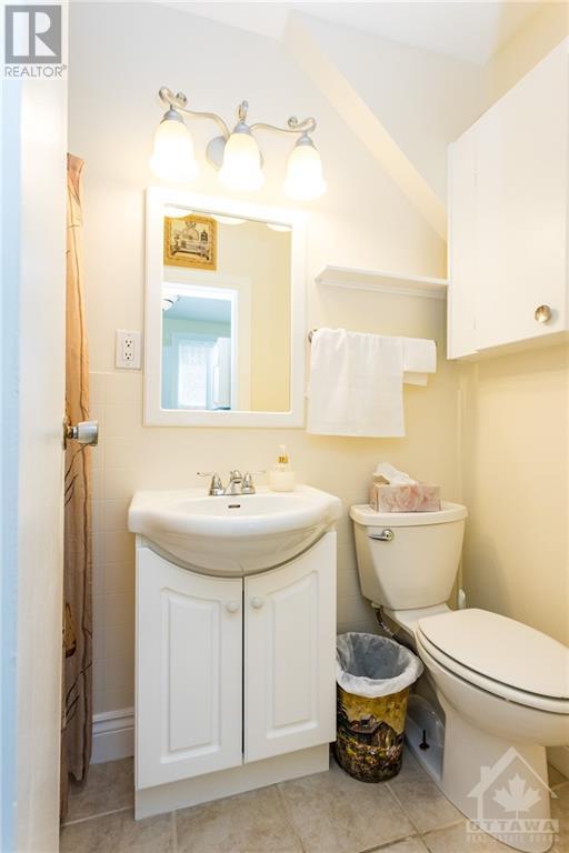 254 Bridge Street, Carleton Place, Ontario  K7C 3H4 - Photo 7 - 1367672