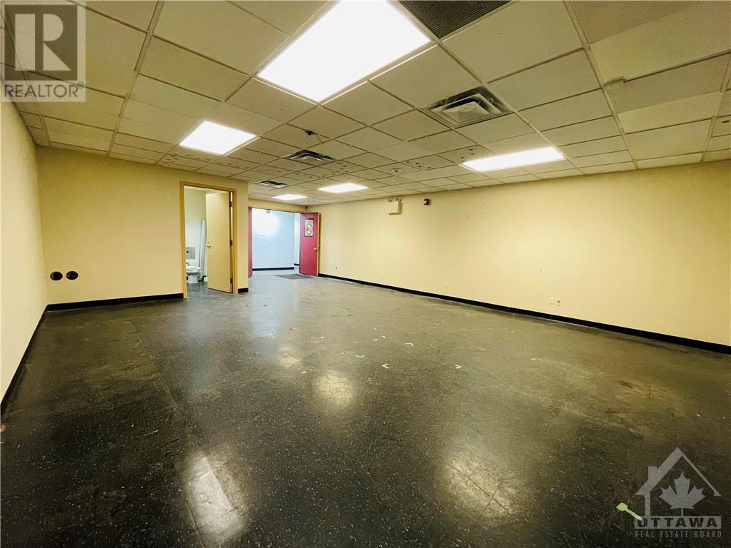 1010/24 Morrison Drive Unit#100, Ottawa, Ontario  K2H 8K7 - Photo 17 - 1367765