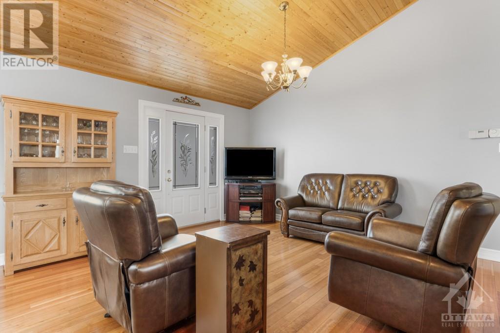 1541 Ritchance Road, Alfred, Ontario  K0B 1A0 - Photo 8 - 1367746