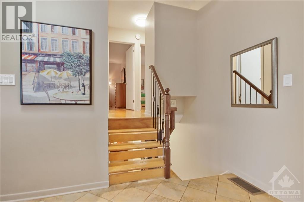 108 Beaver Ridge, Ottawa, Ontario  K2E 6E7 - Photo 11 - 1367593