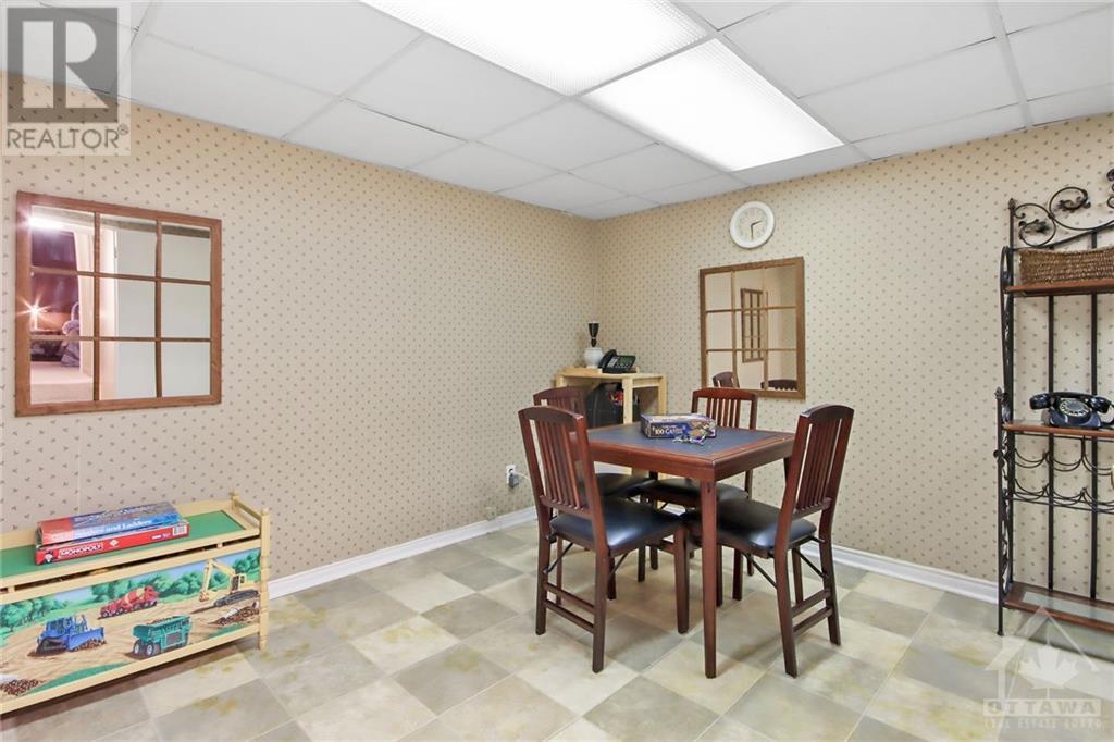 108 Beaver Ridge, Ottawa, Ontario  K2E 6E7 - Photo 21 - 1367593