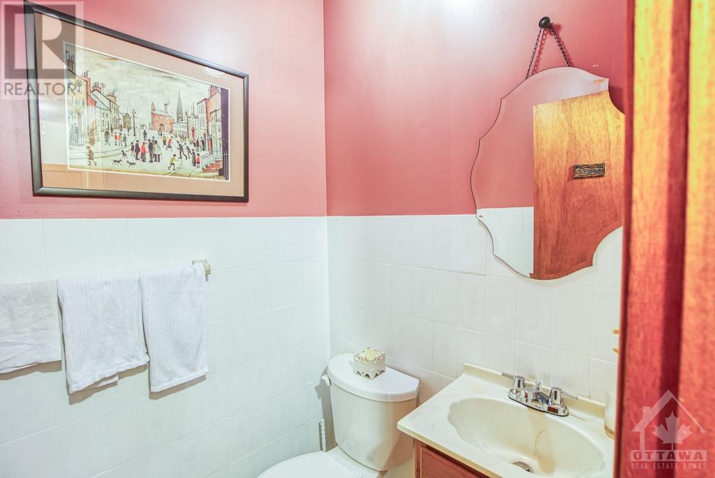 43 Strathcona Avenue, Ottawa, Ontario  K1S 1X3 - Photo 14 - 1367458