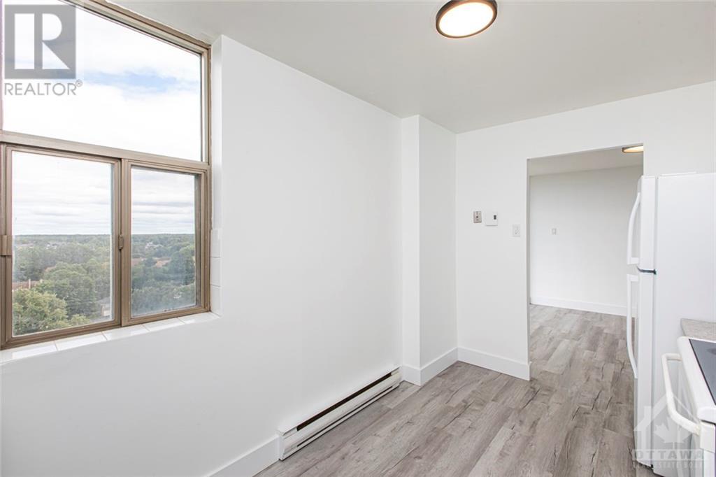 2760 Carousel Crescent Unit#1403, Ottawa, Ontario  K1T 2N4 - Photo 17 - 1367628
