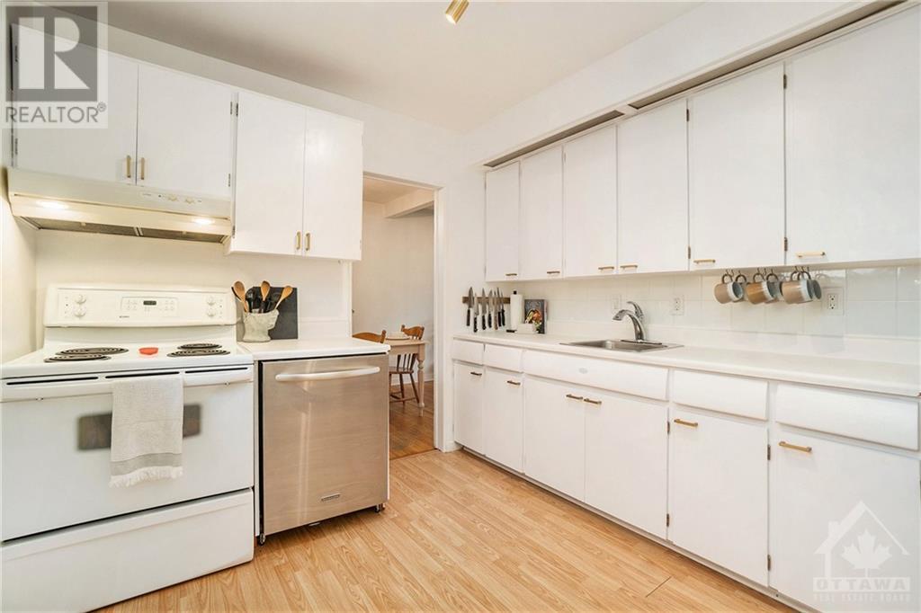 1290 Adirondack Drive, Ottawa, Ontario  K2C 2V3 - Photo 10 - 1367517