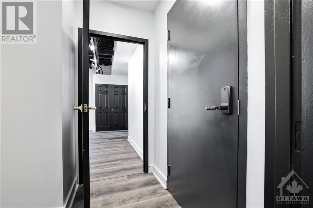 102 Boyce Avenue Unit#b-1, Ottawa, Ontario  K2B 6H9 - Photo 3 - 1367708