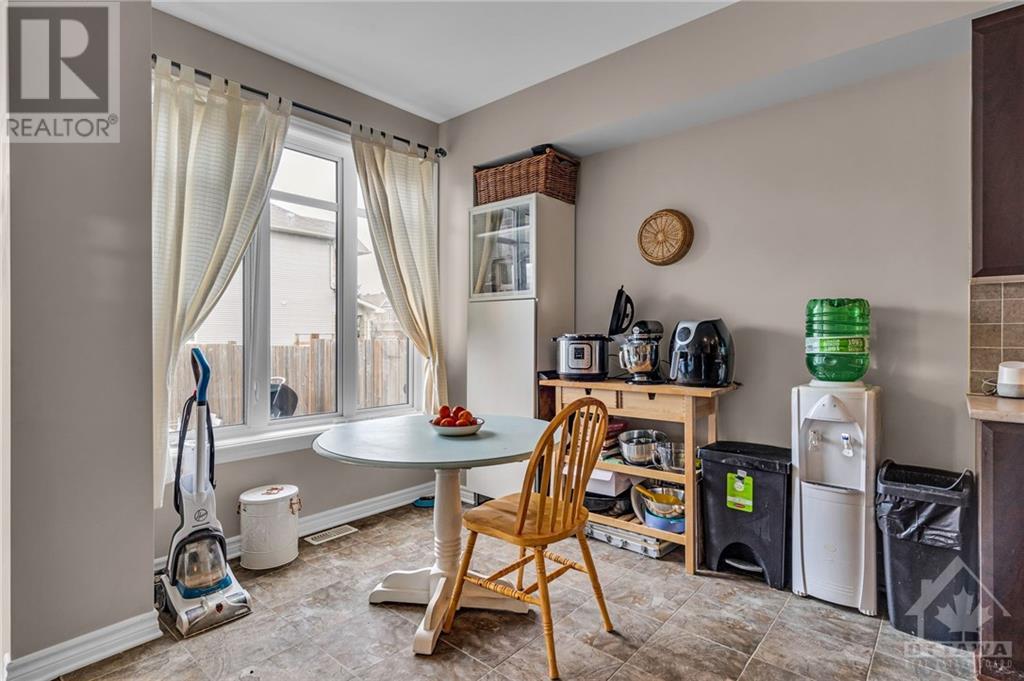 235 Jersey Tea Circle, Ottawa, Ontario  K1V 2L4 - Photo 8 - 1367278