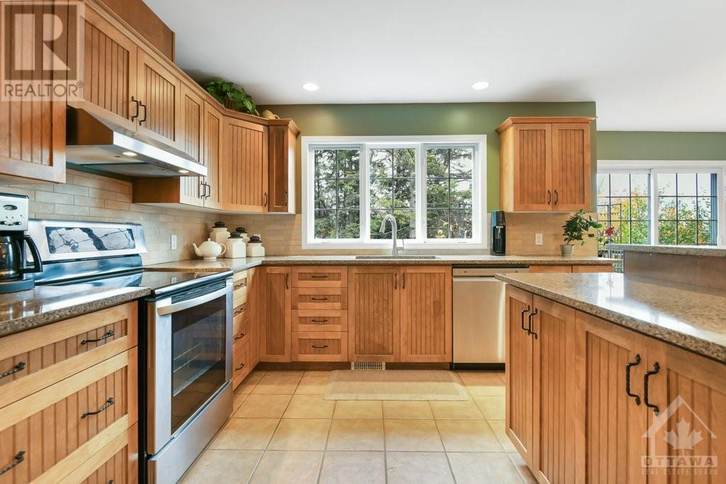 119 Scotch Pine Grove, Dunrobin, Ontario  K0A 1T0 - Photo 11 - 1366627