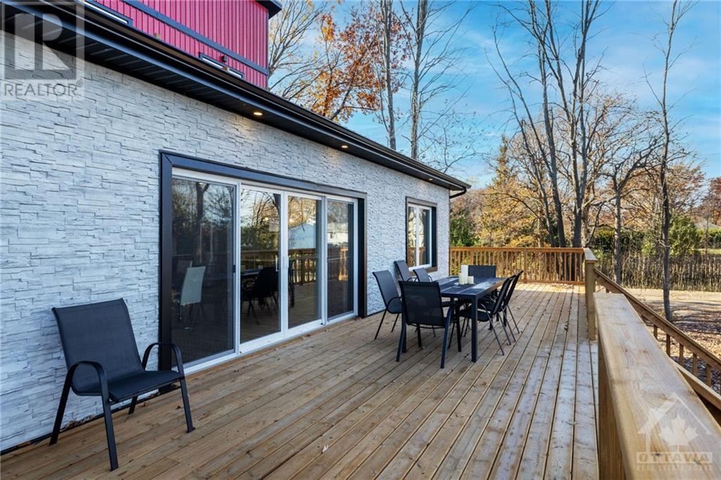 866 Bayview Drive, Woodlawn, Ontario  K0A 3M0 - Photo 3 - 1365846