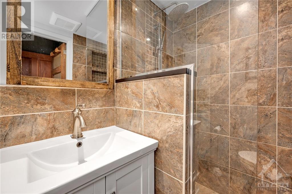39 Putman Avenue Unit#14, Ottawa, Ontario  K1M 1Z1 - Photo 19 - 1367752