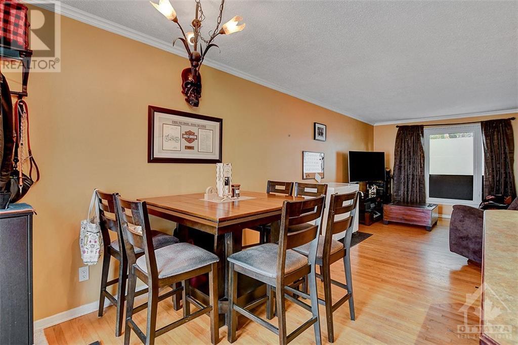 335 Warden Avenue, Orleans, Ontario  K1E 1T3 - Photo 7 - 1367729