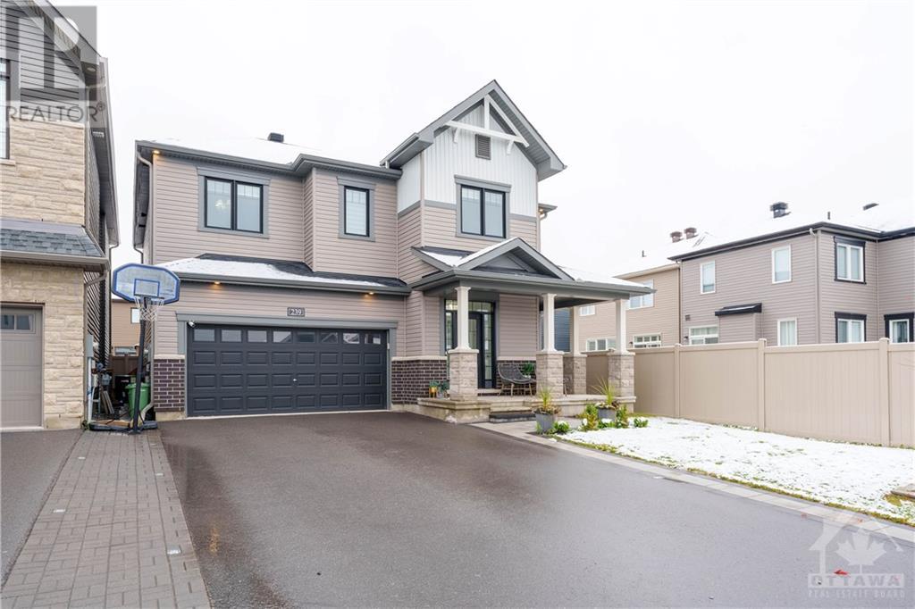 239 Aquarium Avenue, Ottawa, Ontario  K4A 1L2 - Photo 2 - 1367369