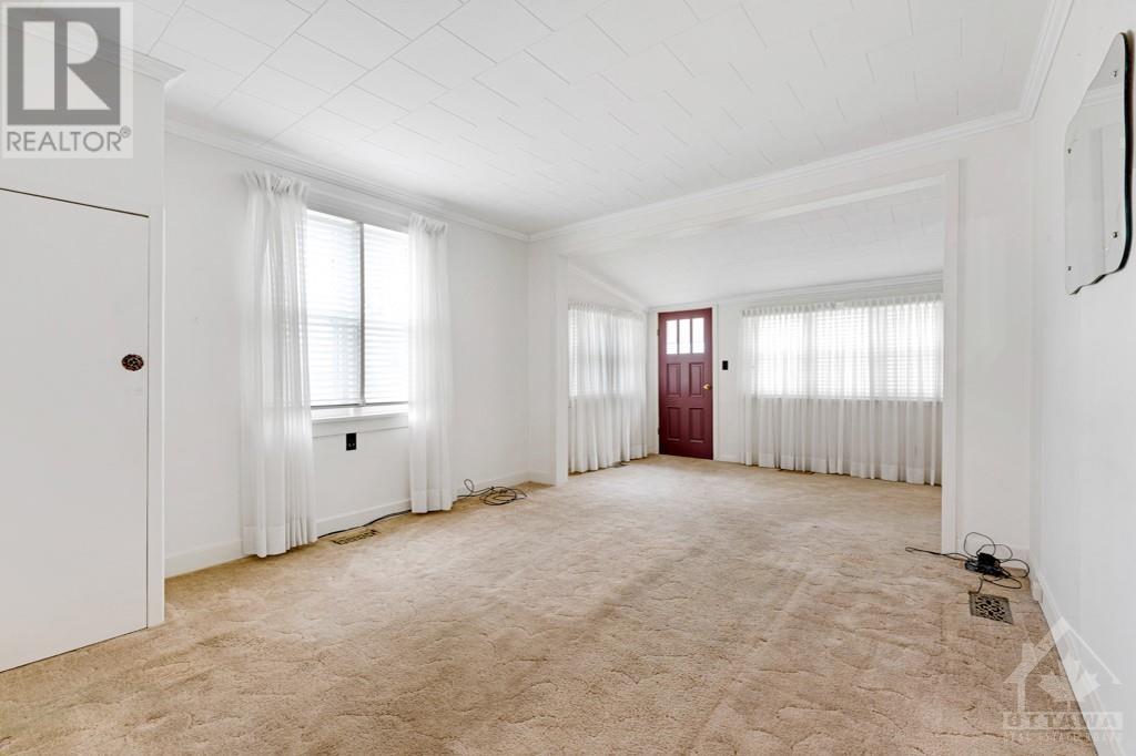 647 Van Buren Street, Kemptville, Ontario  K0G 1J0 - Photo 6 - 1367354