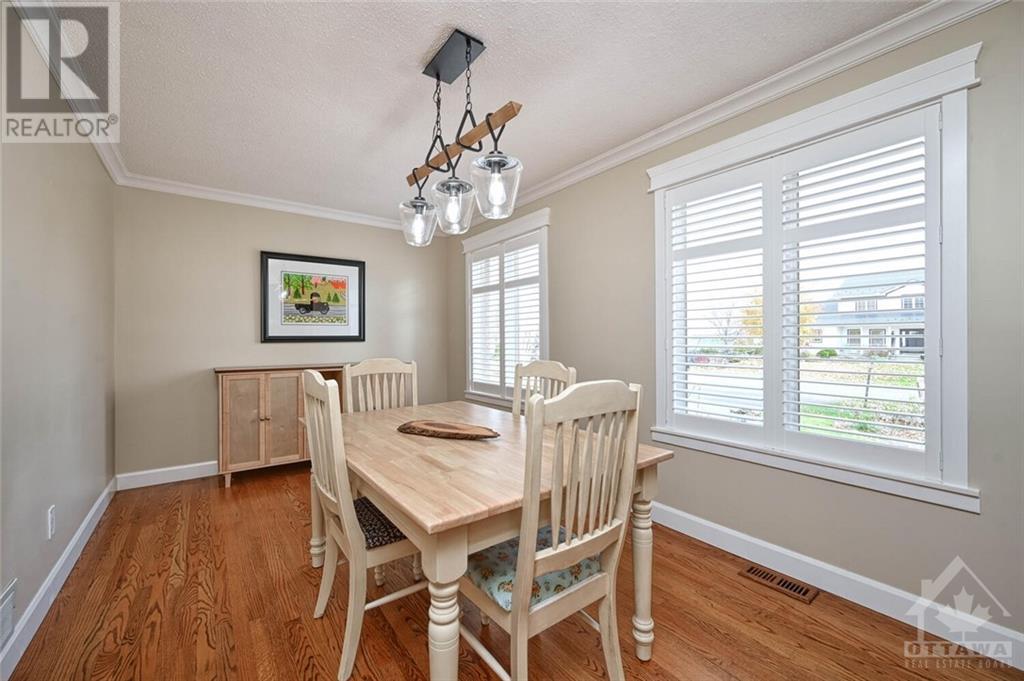 6732 Farmstead Ridge, North Gower, Ontario  K0A 2T0 - Photo 8 - 1367206