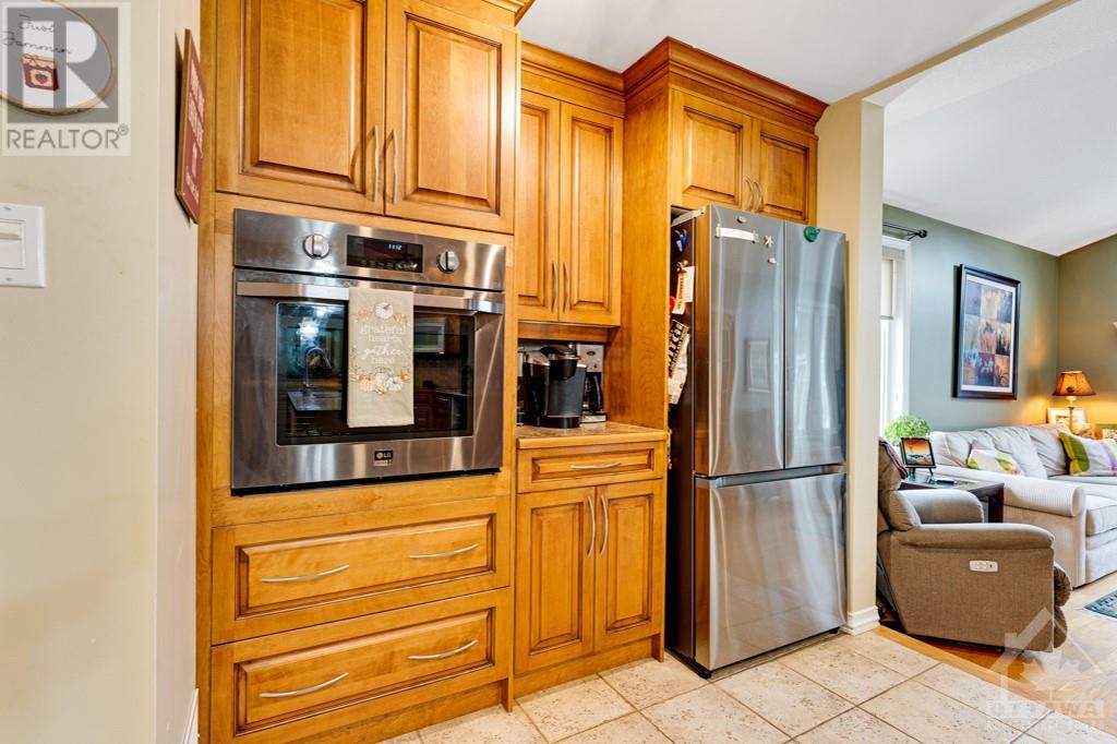 19 Berg Crescent, Kemptville, Ontario  K0G 1J0 - Photo 13 - 1367552