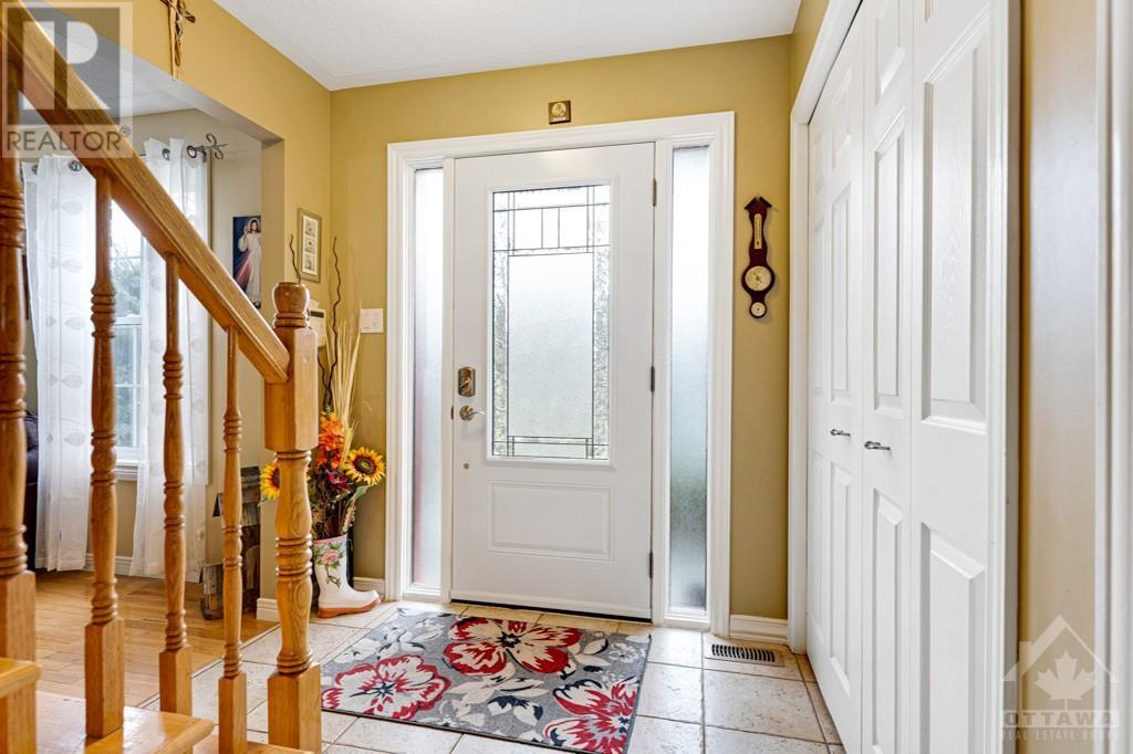 19 Berg Crescent, Kemptville, Ontario  K0G 1J0 - Photo 6 - 1367552