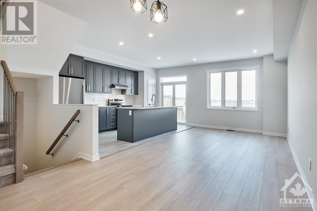 594 Prominence Way, Ottawa, Ontario  K4A 5K8 - Photo 4 - 1367662