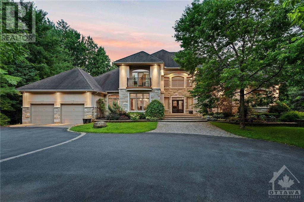 5800 QUEENSCOURT CRESCENT, manotick, Ontario