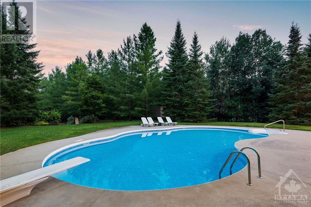 5800 Queenscourt Crescent, Manotick, Ontario  K4M 1K3 - Photo 30 - 1367934