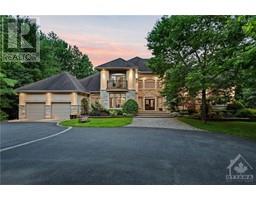 5800 QUEENSCOURT CRESCENT, manotick, Ontario