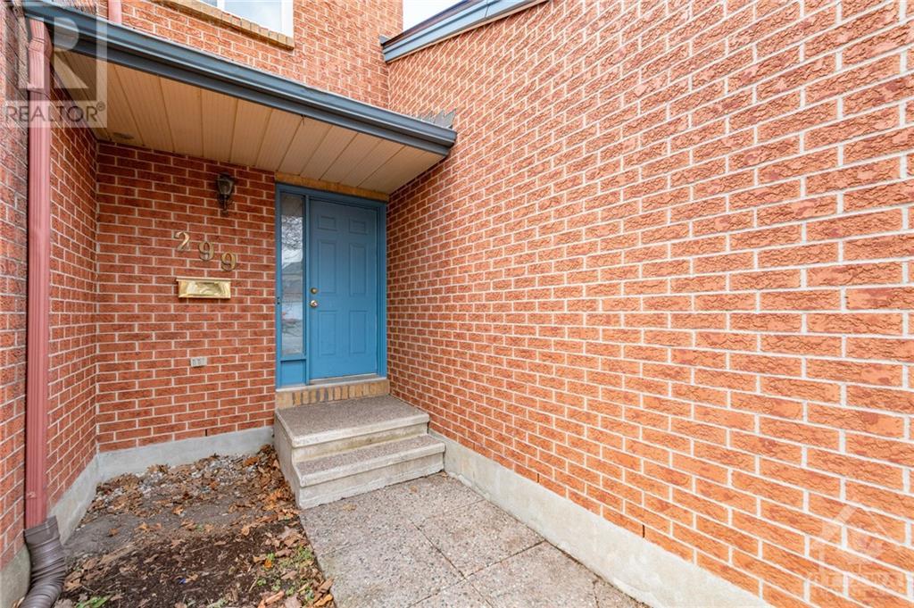 299 Knudson Drive, Kanata, Ontario  K2K 2P1 - Photo 2 - 1367701