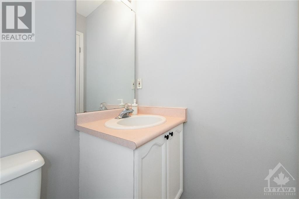 299 Knudson Drive, Kanata, Ontario  K2K 2P1 - Photo 3 - 1367701