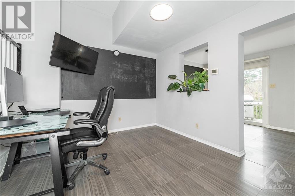 299 Knudson Drive, Kanata, Ontario  K2K 2P1 - Photo 7 - 1367701