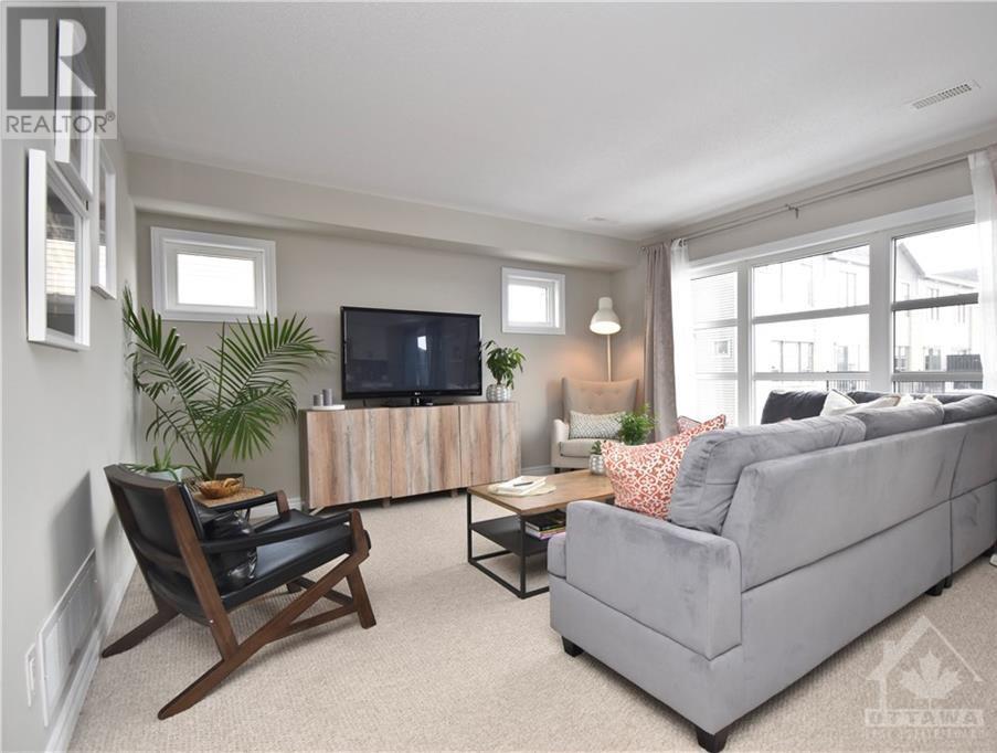 314 Des Tilleuls Private Unit#b, Ottawa, Ontario  K4A 1B7 - Photo 3 - 1367184