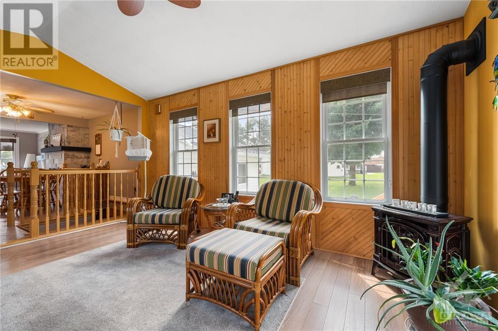 3726 Cartier Street, Bourget, Ontario  K0A 1E0 - Photo 12 - 1367969