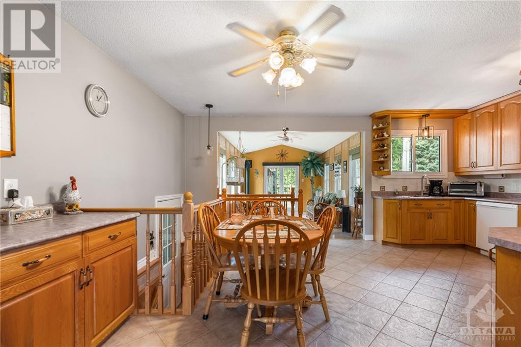3726 Cartier Street, Bourget, Ontario  K0A 1E0 - Photo 5 - 1367969