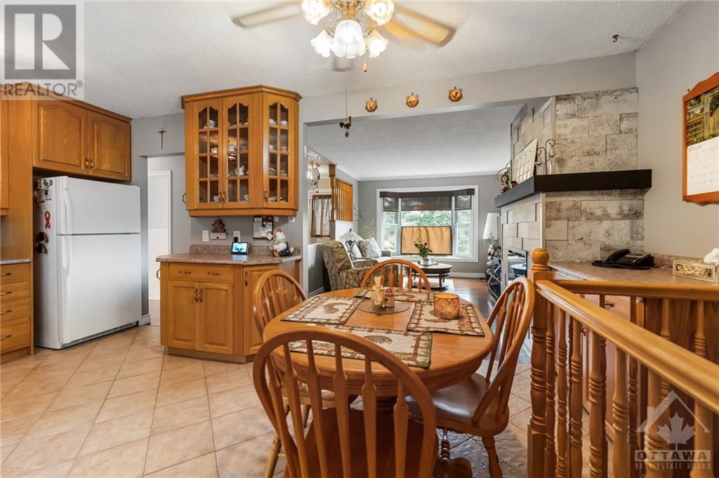 3726 Cartier Street, Bourget, Ontario  K0A 1E0 - Photo 7 - 1367969